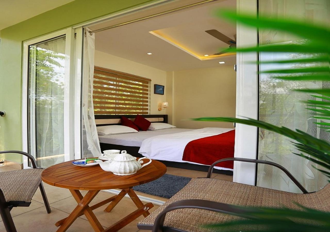 Glad Valley Wayanad By Lexstays-Tea Estate Villa Exterior foto